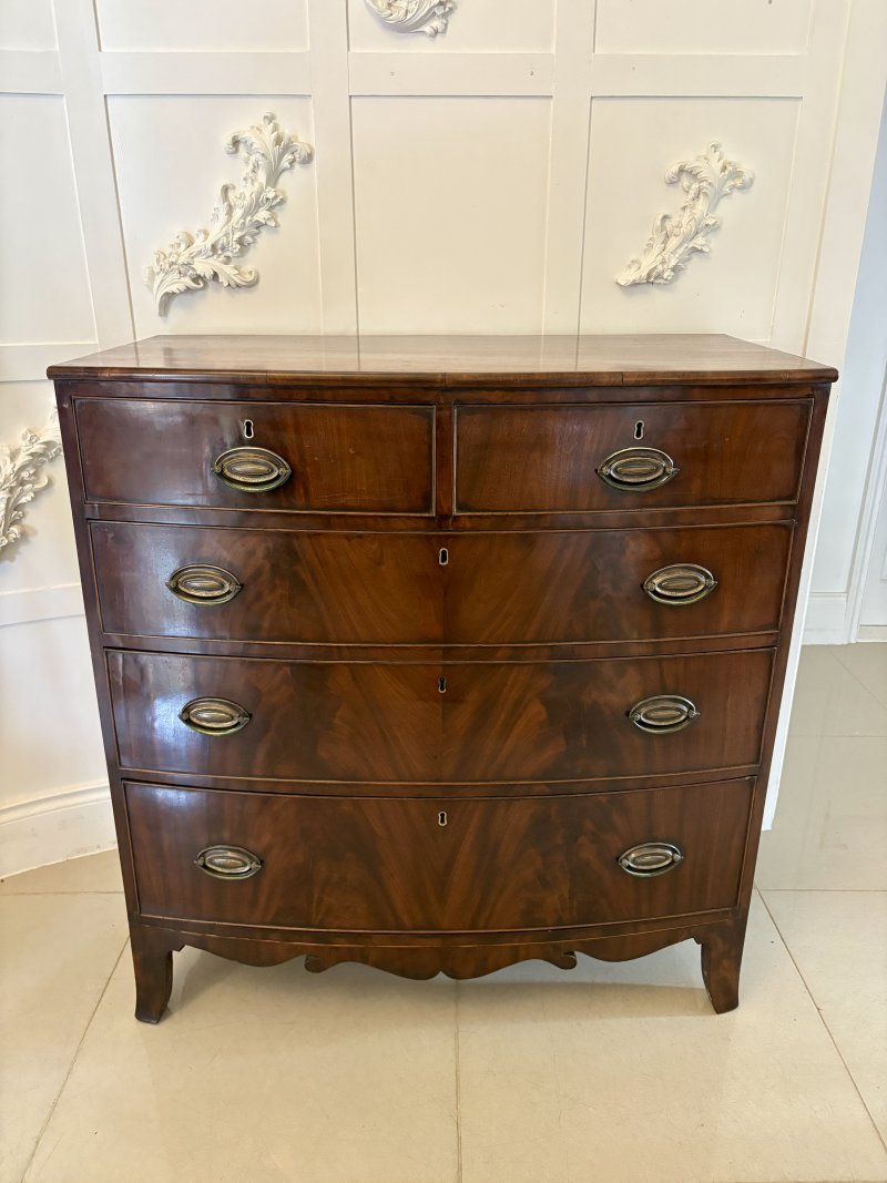 Antique Regency Quality Figured Mahogany Bow Fronted Chest of 5 Drawers - Image 5